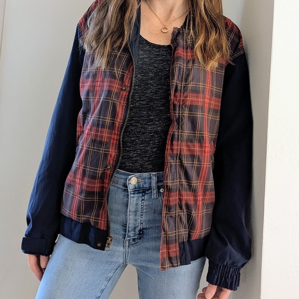 Vintage Plaid Button & Zipper Front Collared Light Jacket In Navy/Red